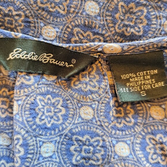 Eddie Bauer Blue Patterned Split Neck Tie Blouse Size Small - Picture 5 of 5